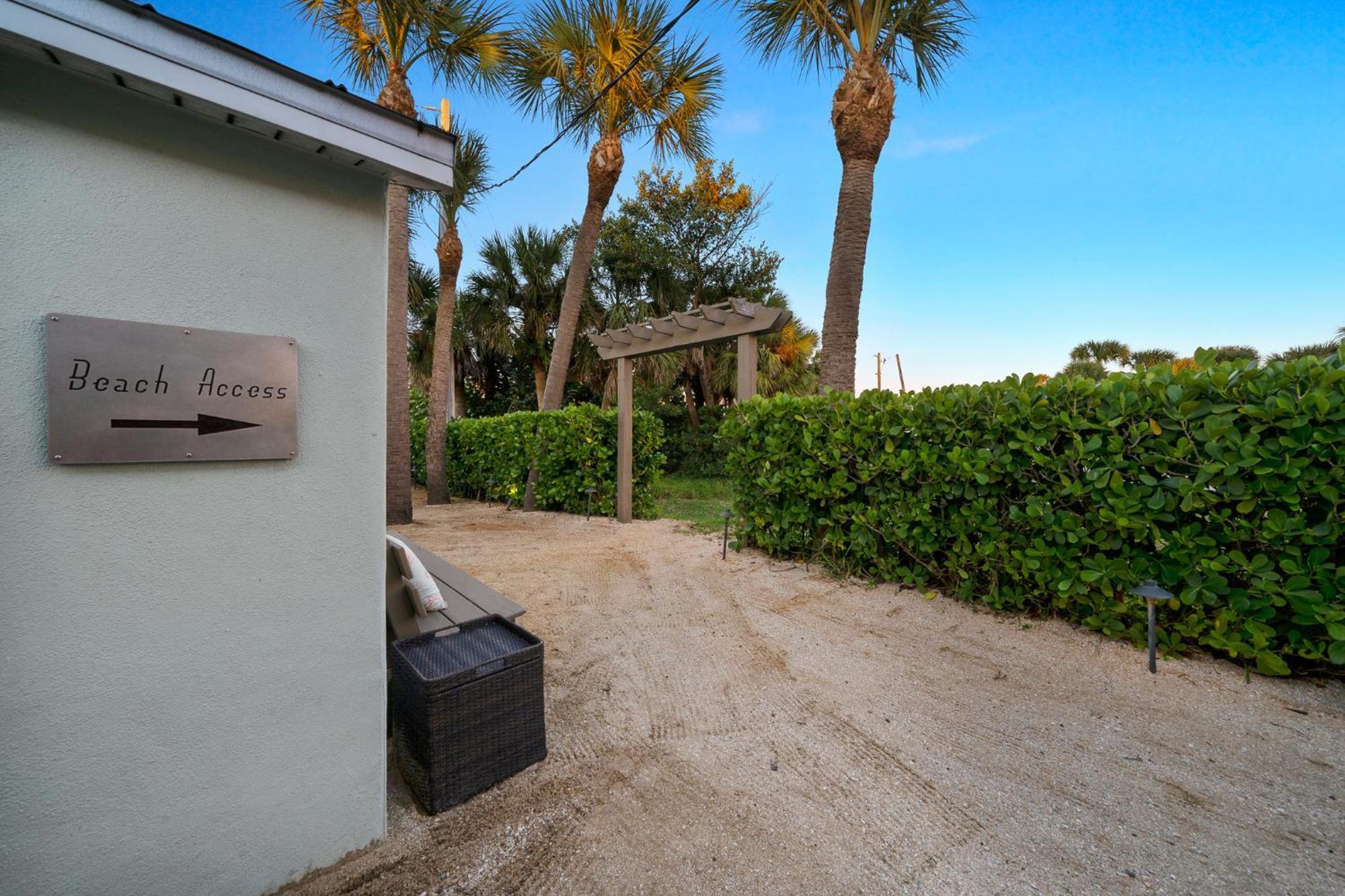 Wonderful Place Wprivate Patio Next To The Beach Cocoa Beach Bagian luar foto