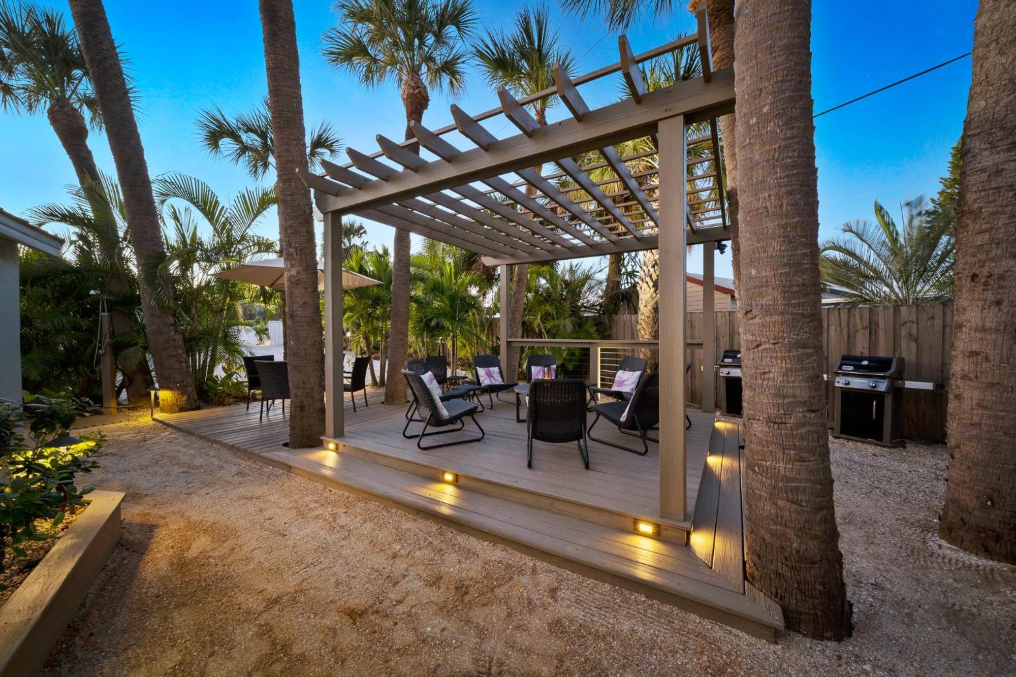 Wonderful Place Wprivate Patio Next To The Beach Cocoa Beach Bagian luar foto